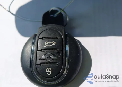 2019 Mini Countryman Cooper S z USA, uszkodzony, nr VIN WMZYT3C55K3E94539